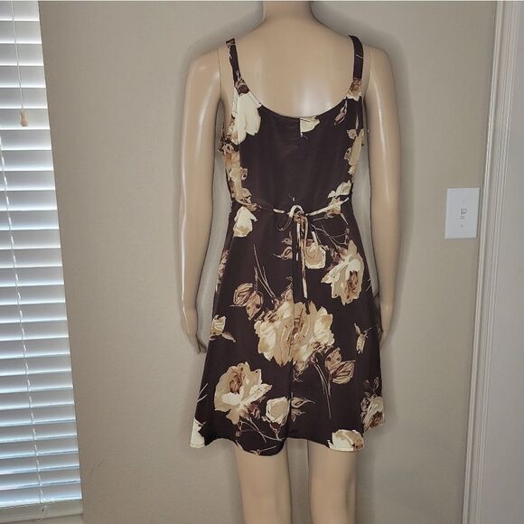 Vintage Joule polyester brown floral mini dress. - Picture 11 of 16